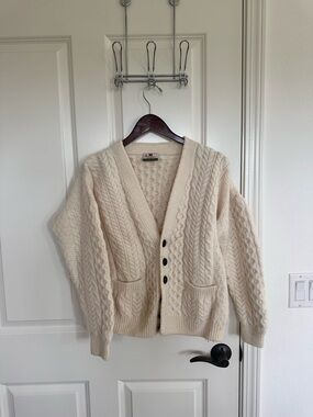 Authentic Irish Merino Wool Cream Cable Knit V-Neck Button Cardigan Sweater